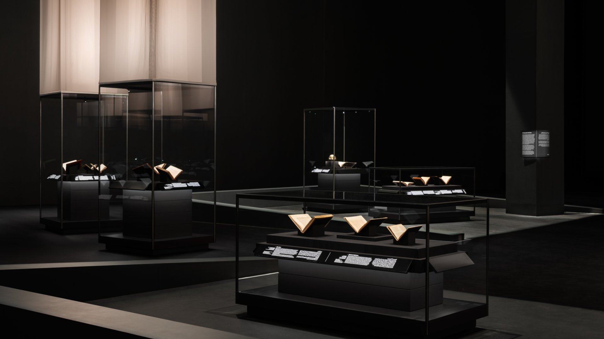 10_oma_islamic_arts_biennale_photo_by_marco_cappelletti_courtesy_of_the_diriyah_biennale_foundation.jpg