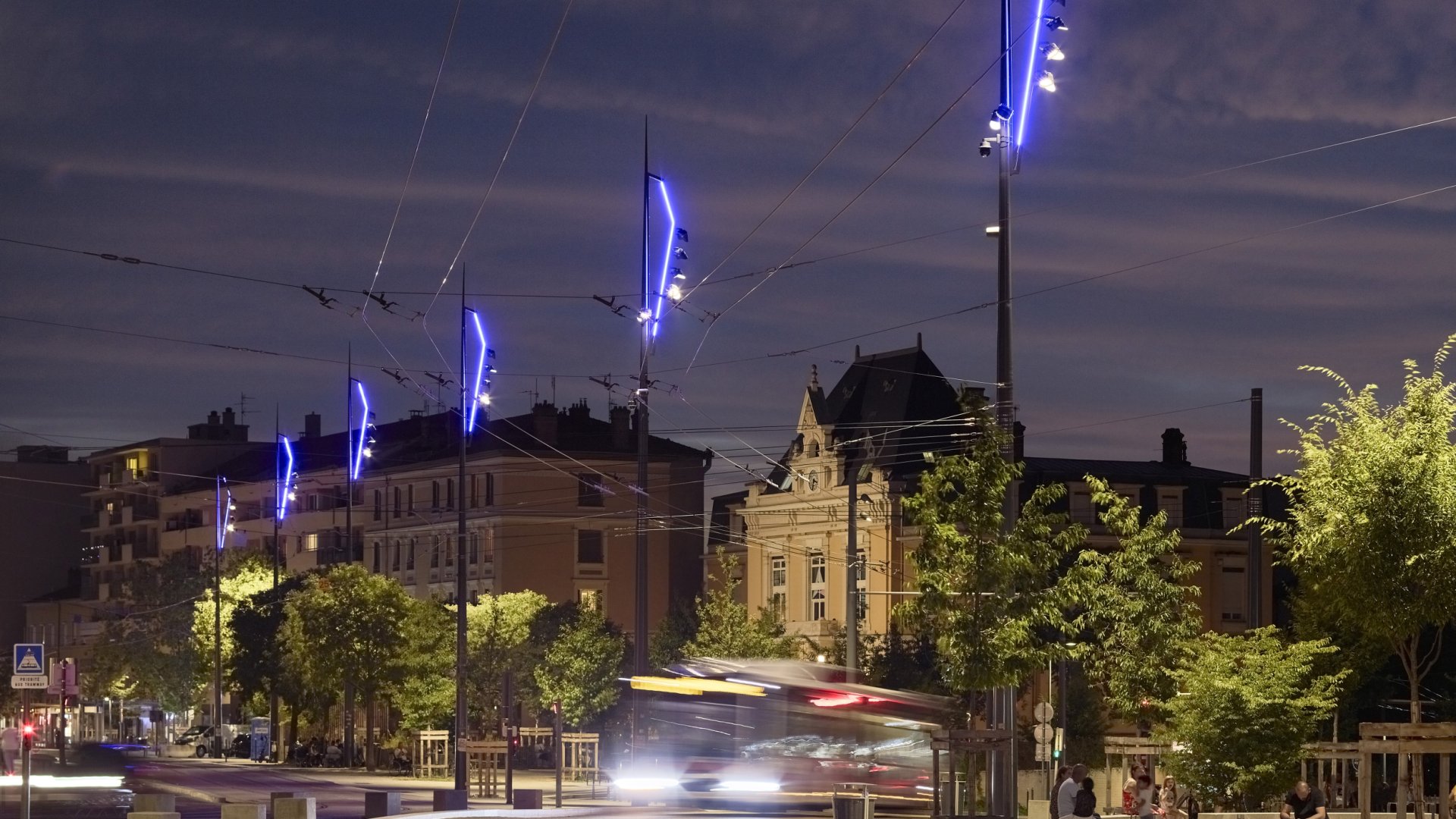 011_place_grandclement_villeurbanne_renaud_araud_hd_ps2.jpg