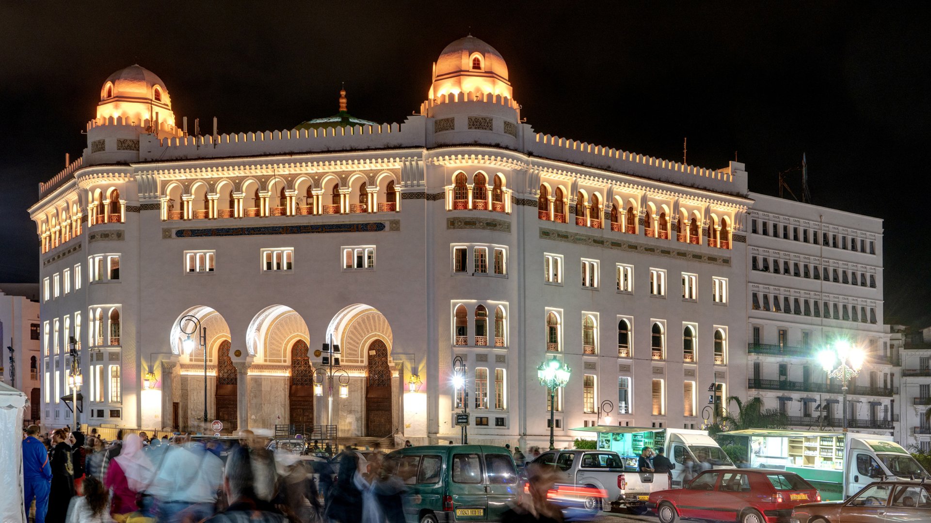 ec_alger_monuments_29_grande_poste_nadir_djama_r1.jpg