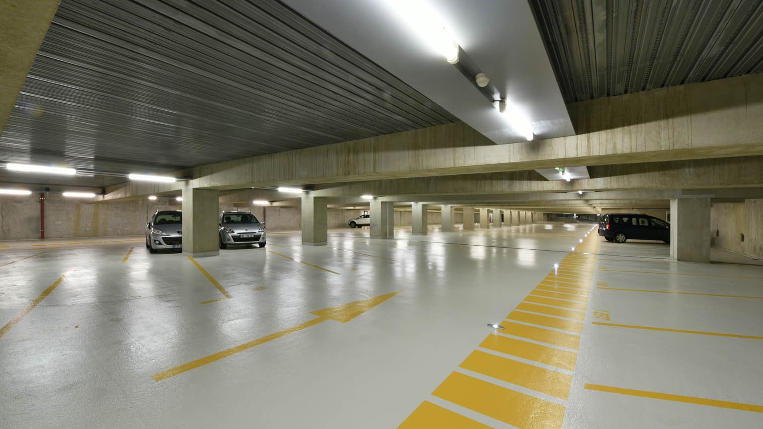 lyon_parking_mermoz_01.jpg