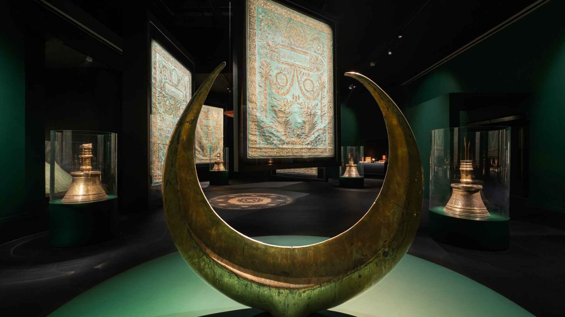 26_islamic_arts_biennale_2025_photo_by_marco_cappelletti_courtesy_of_the_diriyah_biennale_foundation.jpg