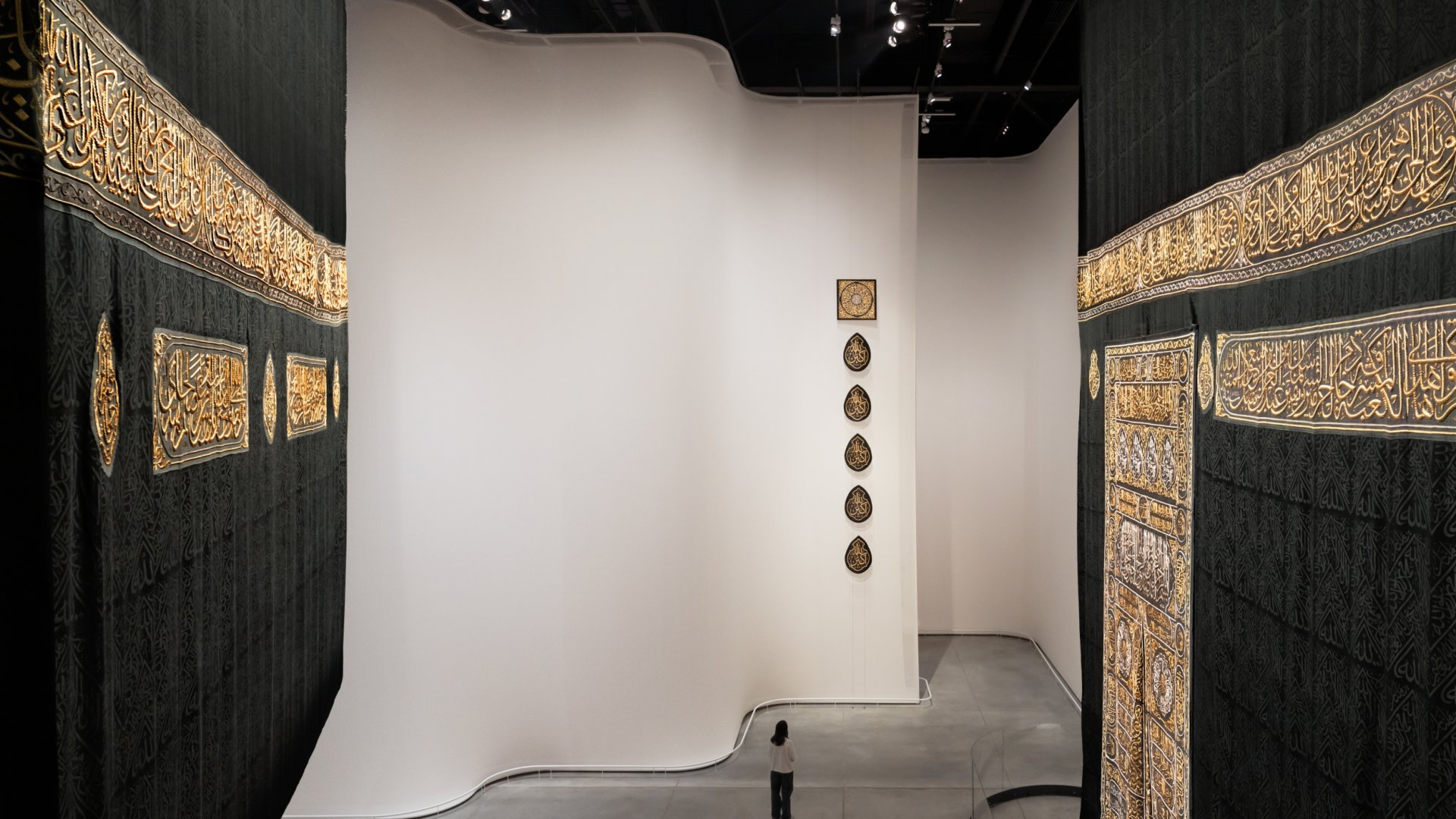 03_oma_islamic_arts_biennale_photo_by_marco_cappelletti_courtesy_of_the_diriyah_biennale_foundation.jpg