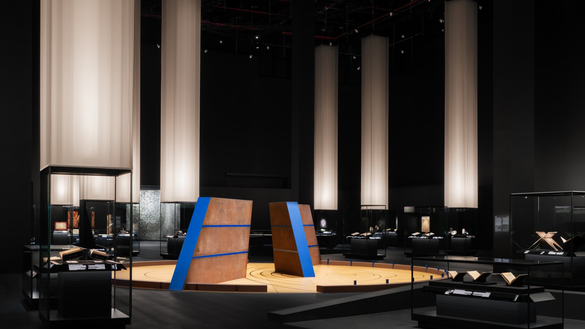 11_islamic_arts_biennale_2025_photo_by_marco_cappelletti_courtesy_of_the_diriyah_biennale_foundation.jpg
