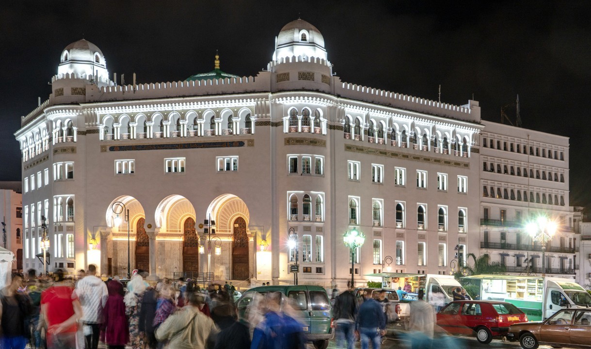 ec_alger_monuments_33_grande_poste_nadir_djama_r1.jpg