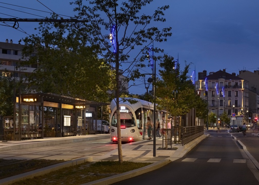 001_place_grandclement_villeurbanne_renaud_araud_hd.jpg